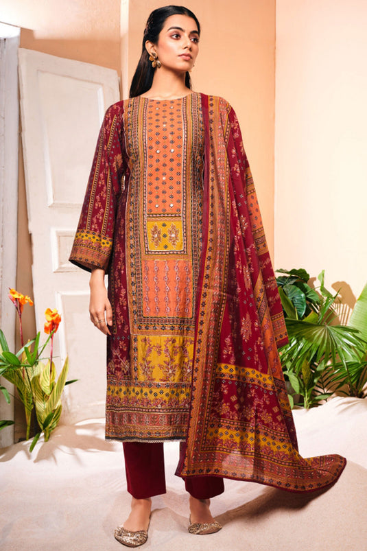 Maroon Color Viscose Fabric Casual Tempting Salwar Suit