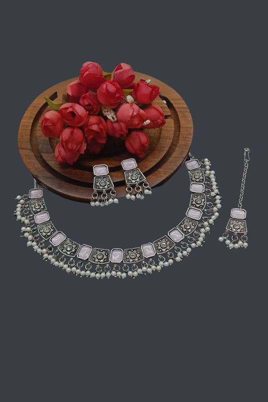 Excellent White Color Oxidised Material Necklace With Earrings and Mang Tikka