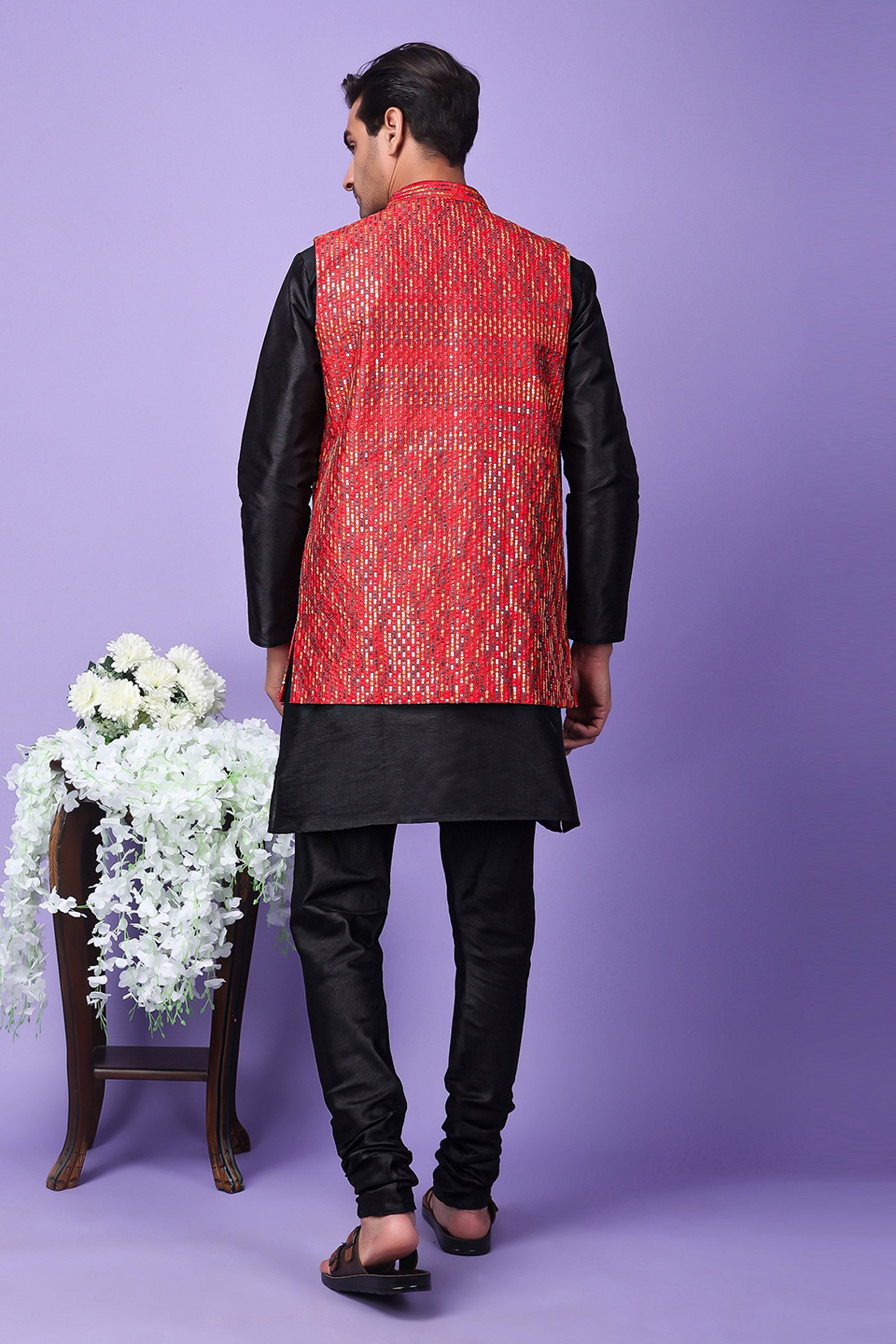 Black kurta and red jacket hotsell