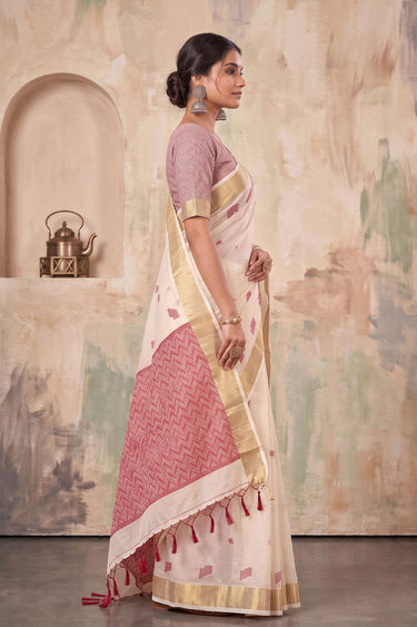 Border Work Linen Fabric Festive Saree In Cream Color