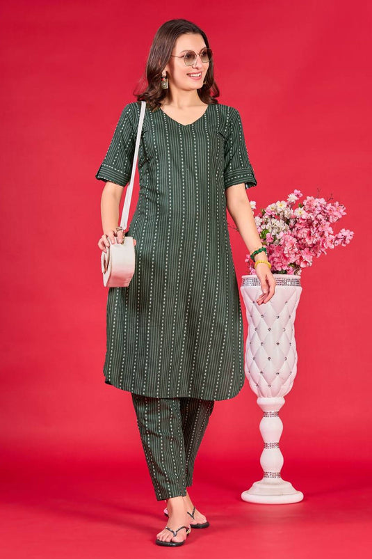 Excellent Cotton Green Color Readymade Casual Kurti With Bottom