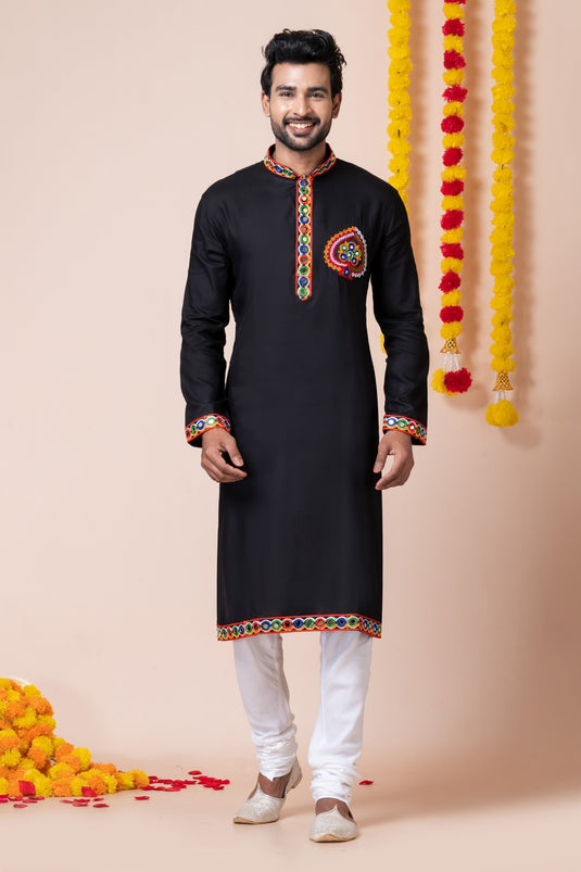 Black Color Artistic Readymade Men Kurta Pyjama