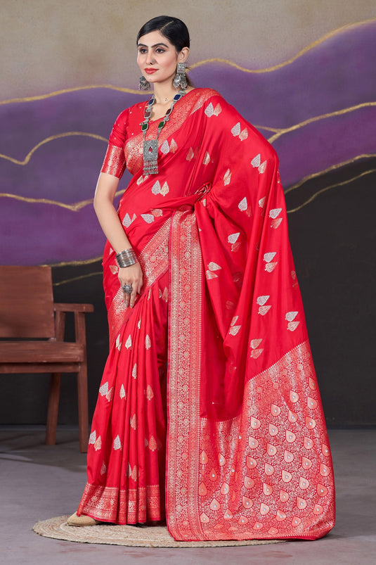 Weaving Work On Captivating Silk Fabric Saree In Red Color