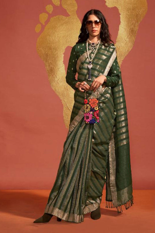 Fashionable Green Color Viscose Handloom Weaving Silk Saree