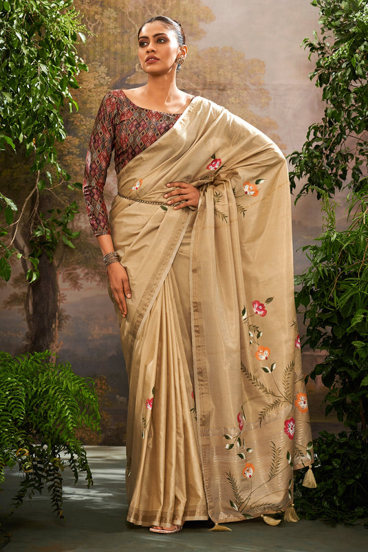 Cream Color Attractive Floral Print Saree With Blouse