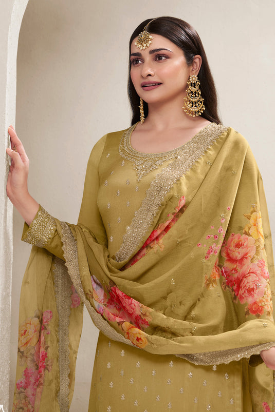 Prachi Desai Tempting Viscose Fabric Golden Color Palazzo Suit