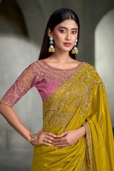 Crepe Silk Designer Lace Border Saree With Unstitched Contrast Blouse