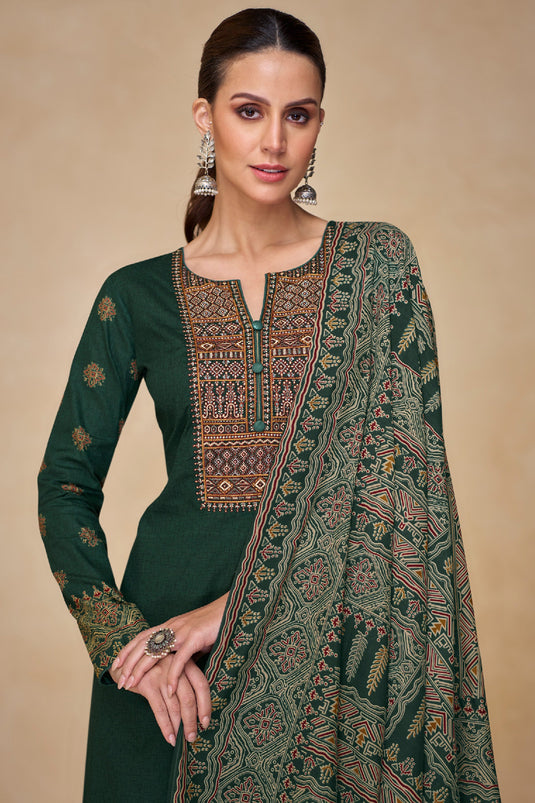 Green Color Fancy Cotton Fabric Casual Look Tempting Salwar Suit