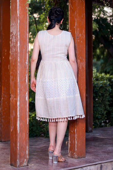 Women's Thread Work Smocked Off White Knee Length Kurti