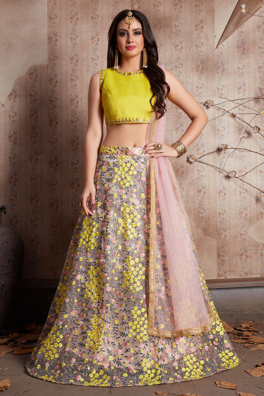 Pink Wedding Lehenga Choli In Net Fabric