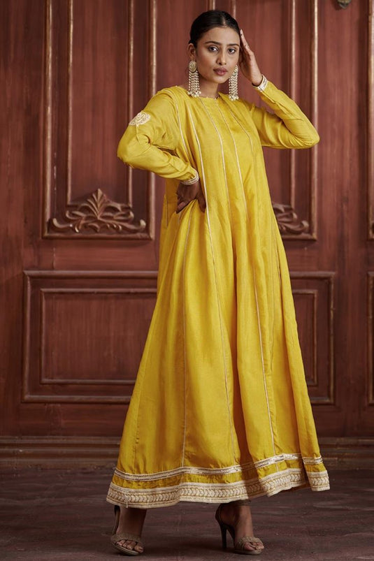 Exclusive Yellow Color Silk Fabric Hand Embroidered Function Wear Fancy Readymade Anarkali Set