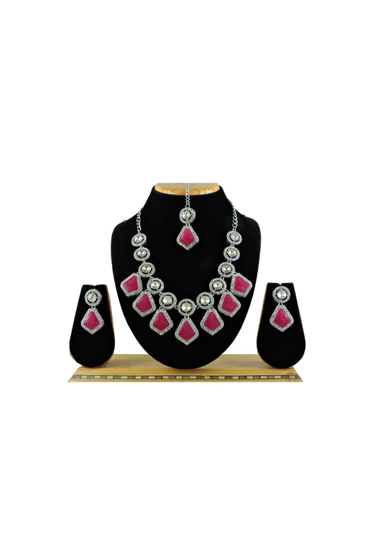 Amazing Rani Color Alloy Material Necklace With Earrings And Mang Tikka