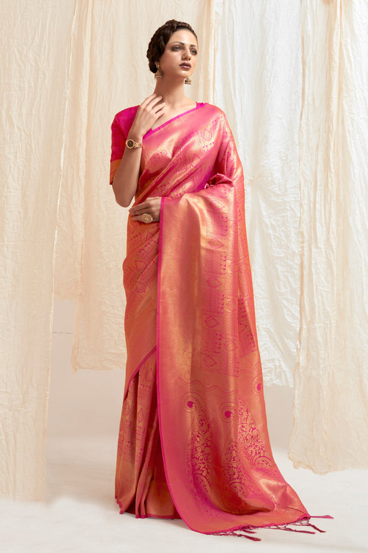 Magenta Color Glorious Handloom Zari Weaving Silk Saree With Kanjivaram Blouse