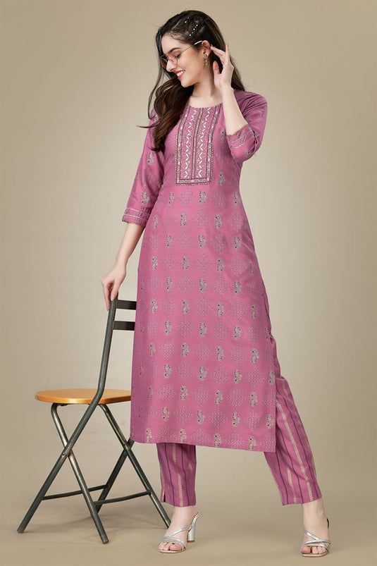 Charming Pink Color Rayon Fabric Kurti With Pant