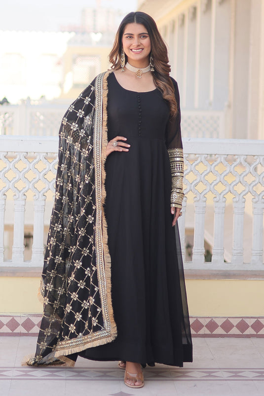 Exclusive Function Wear Black Color Readymade Gown With Dupatta In Georgette Fabric
